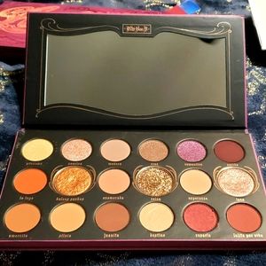 Lolita por vida pallete